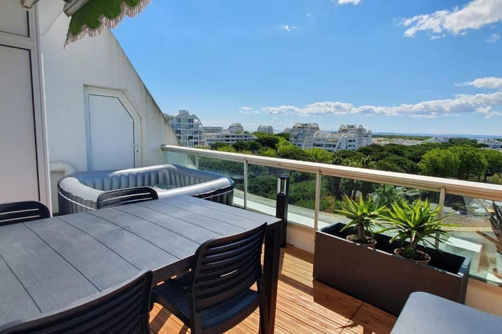Appartement A La Grande Motte Exterior photo